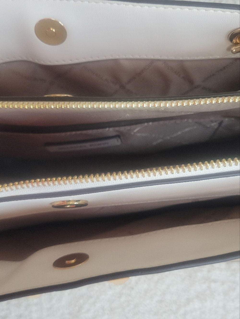 Chic Michael Kors Whitney Light Cream Quilted Leather Medium Chain Shoulder Tote - Picture 11 of 14